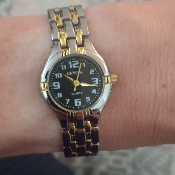 Geneva Two-tone Bracelet Watch - Picture 9 of 12